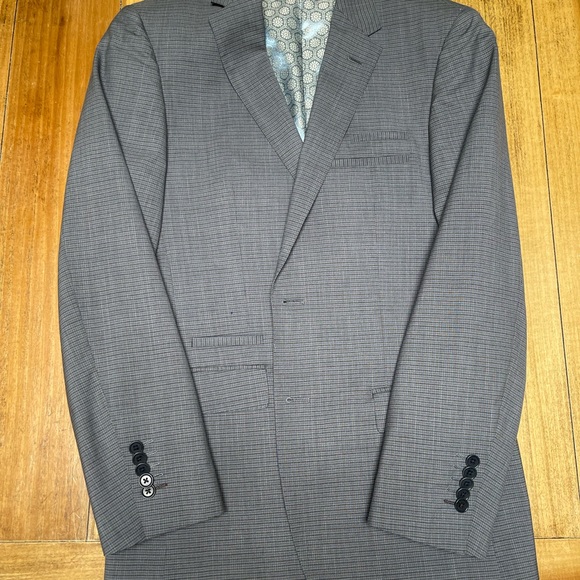 English Laundry suit - Picture 3 of 6